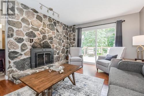 6555 Third Line, Centre Wellington (Fergus), ON - Indoor Photo Showing Living Room With Fireplace