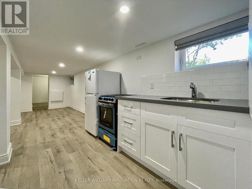 1 Edward Street, Hamilton (Gibson), ON - Indoor Photo Showing Kitchen