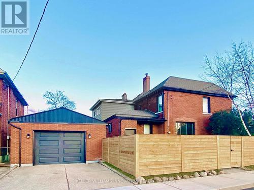 1 Edward Street, Hamilton (Gibson), ON - Outdoor