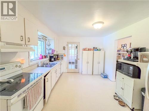 10 Dupont Street, Little Current, ON - Indoor Photo Showing Kitchen With Double Sink