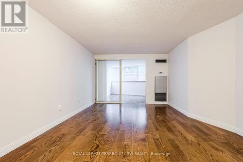 407 - 1055 Bay Street, Toronto (Bay Street Corridor), ON - Indoor Photo Showing Other Room