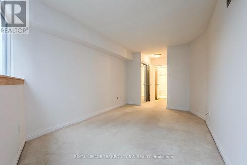 407 - 1055 Bay Street, Toronto (Bay Street Corridor), ON - Indoor Photo Showing Other Room