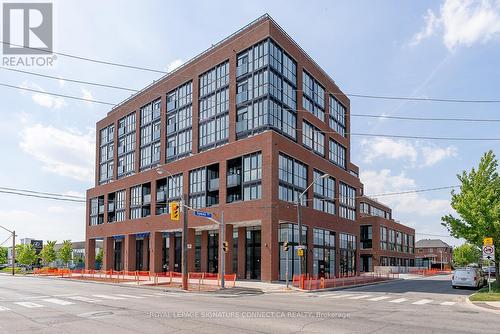 623 - 2300 St Clair Avenue W, Toronto (Junction Area), ON - Outdoor