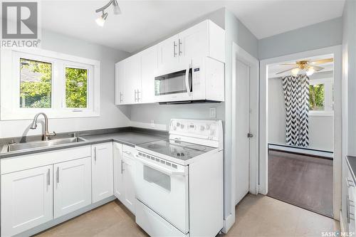 5135 North West Boulevard, Regina, SK - Indoor Photo Showing Kitchen With Double Sink