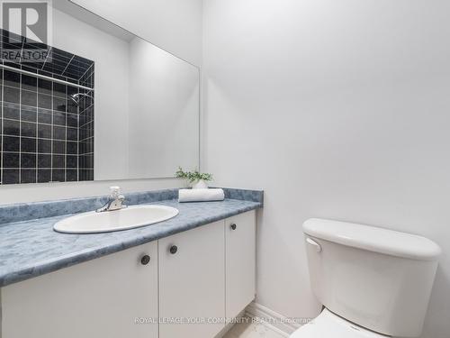 258 Livingstone Street E, Barrie (Little Lake), ON - Indoor Photo Showing Bathroom