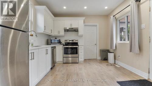 33 Highland Avenue, Hamilton (Crown Point), ON - Indoor Photo Showing Kitchen With Stainless Steel Kitchen