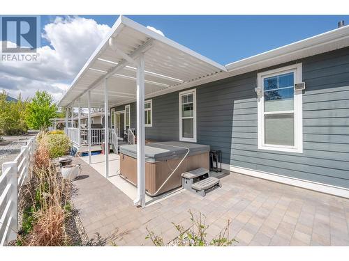 351 Warren Avenue W Unit# 4, Penticton, BC - Outdoor