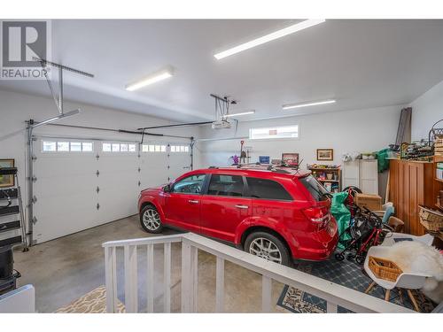 351 Warren Avenue W Unit# 4, Penticton, BC - Indoor Photo Showing Garage