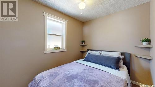 1438 Connaught Street, Regina, SK - Indoor Photo Showing Bedroom