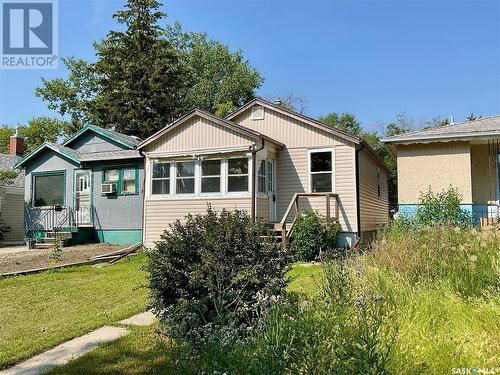 1438 Connaught Street, Regina, SK - Outdoor