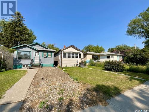 1438 Connaught Street, Regina, SK - Outdoor With Facade