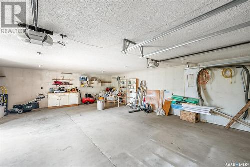 1208 Coteau Street W, Moose Jaw, SK - Indoor Photo Showing Garage