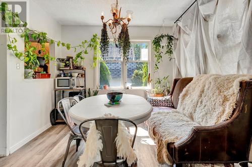 2054 Ethel Street, Kelowna, BC - Indoor Photo Showing Dining Room