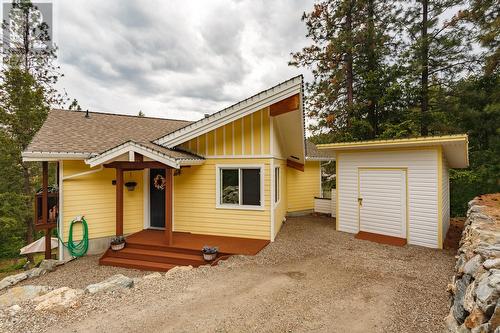 10789 Pinecrest Road, Vernon, BC - Outdoor