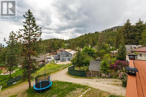 10789 Pinecrest Road, Vernon, BC - Outdoor