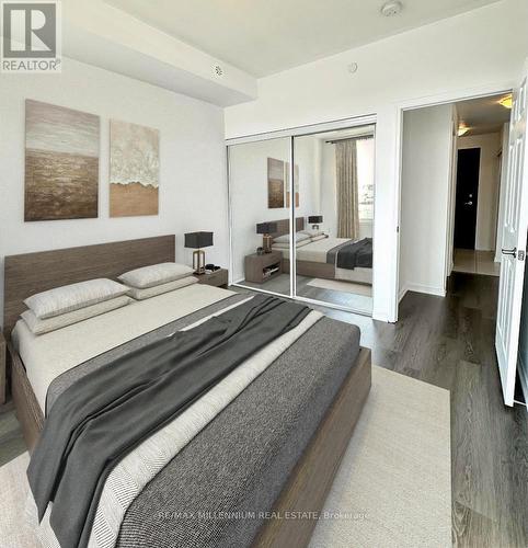 310 - 54 Sky Harbour Drive, Brampton (Bram West), ON - Indoor Photo Showing Bedroom