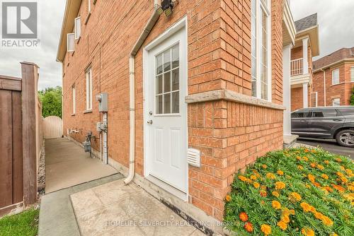 50 Begonia Crescent, Brampton (Northwest Sandalwood Parkway), ON - Outdoor