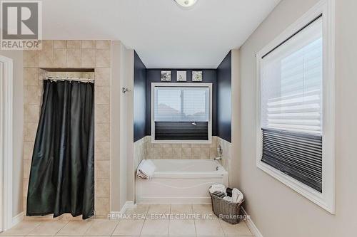 39 Ingram Drive, Guelph (Waverley), ON - Indoor Photo Showing Other Room