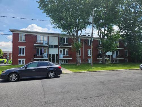 Frontage - 930  - 932 Rue Vincelette, Saint-Jean-Sur-Richelieu, QC - Outdoor With Facade