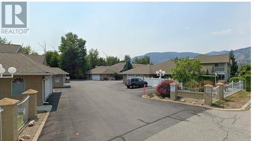 320 Brandon Avenue Unit# 107, Penticton, BC - Outdoor