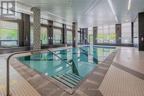 Rg07 - 18 Uptown Drive, Markham (Unionville), ON - Indoor Photo Showing Other Room With In Ground Pool