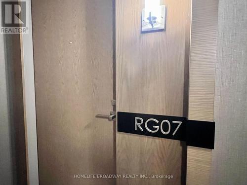 Rg07 - 18 Uptown Drive, Markham (Unionville), ON -  Photo Showing Other Room