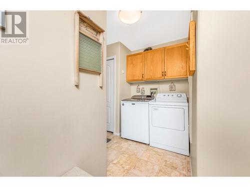 1220 25 Avenue Unit# 42, Vernon, BC - Indoor Photo Showing Laundry Room