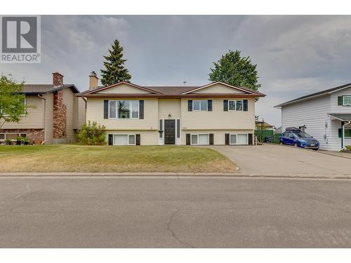 3656 Hesse Place, Prince George, BC - Outdoor With Facade