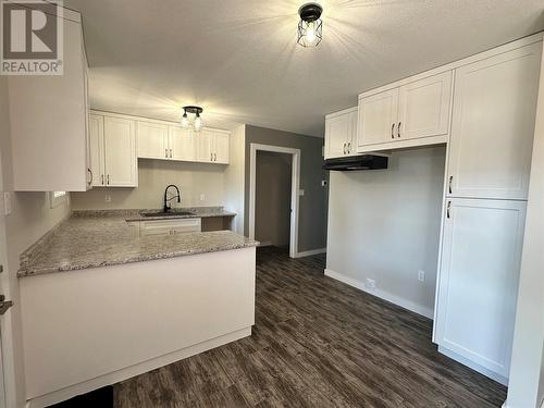 1541 Loran Drive, Dawson Creek, BC - Indoor Photo Showing Kitchen