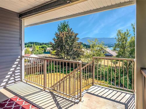 6225 Garside Rd, Nanaimo, BC 