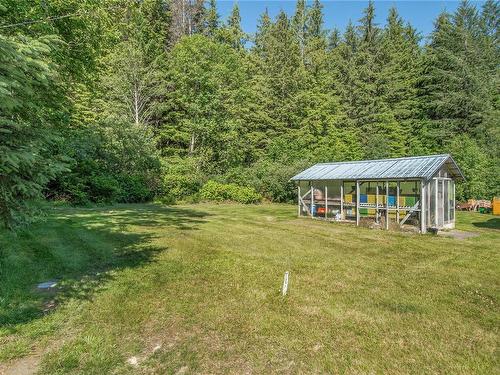 490 Macmillan Dr, Sayward, BC 