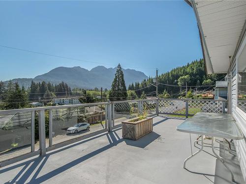 490 Macmillan Dr, Sayward, BC 