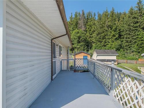 490 Macmillan Dr, Sayward, BC 