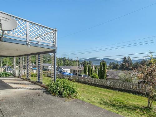 490 Macmillan Dr, Sayward, BC 