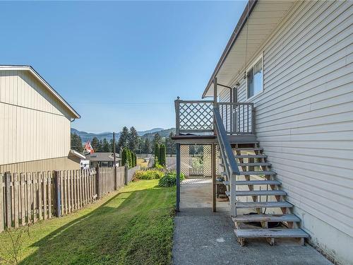 490 Macmillan Dr, Sayward, BC 