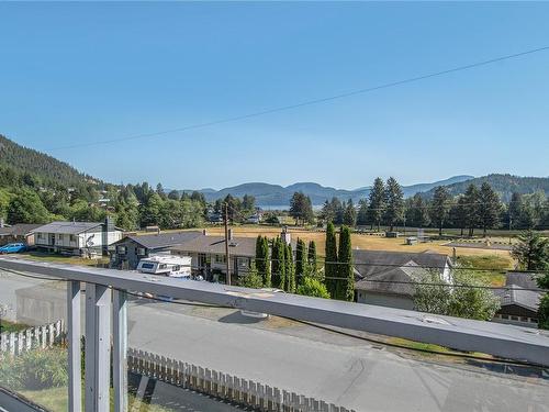 490 Macmillan Dr, Sayward, BC 