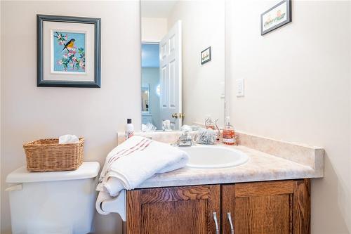 2025 Cleaver Avenue|Unit #32, Burlington, ON - Indoor Photo Showing Bathroom