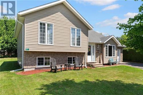 197 Market Street, Pembroke, ON - Outdoor