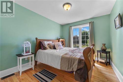 197 Market Street, Pembroke, ON - Indoor Photo Showing Bedroom