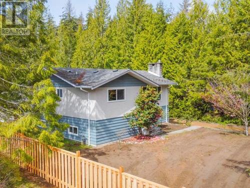 5201 Manson Ave, Powell River, BC - Outdoor