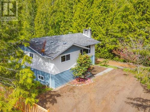 5201 Manson Ave, Powell River, BC - Outdoor