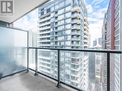 3704 - 88 Blue Jays Way, Toronto (Waterfront Communities), ON - Outdoor