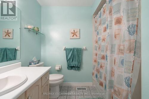 31 - 10 Cadham Boulevard, Hamilton (Broughton), ON - Indoor Photo Showing Bathroom