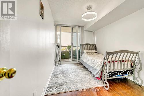 615 - 29 Northern Heights Drive, Richmond Hill (Langstaff), ON - Indoor Photo Showing Bedroom