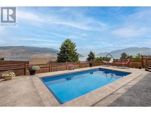 6150 Davies Crescent, Peachland, BC - Outdoor With In Ground Pool With Backyard