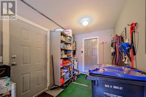 4008 Gallaghers Terrace, Kelowna, BC - Indoor Photo Showing Other Room