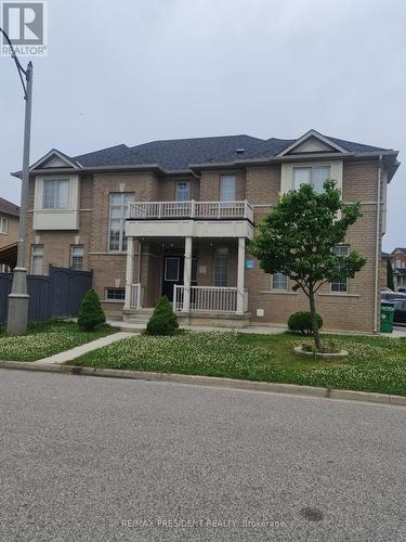 6 Frankford Street, Brampton (Sandringham-Wellington), ON - Outdoor With Facade