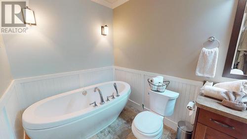 11727 88 Street, Fort St. John, BC - Indoor Photo Showing Bathroom