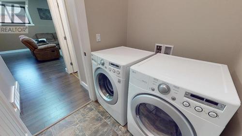 11727 88 Street, Fort St. John, BC - Indoor Photo Showing Laundry Room