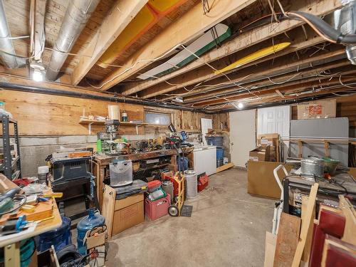 1501 Houston Street, Merritt, BC - Indoor Photo Showing Basement